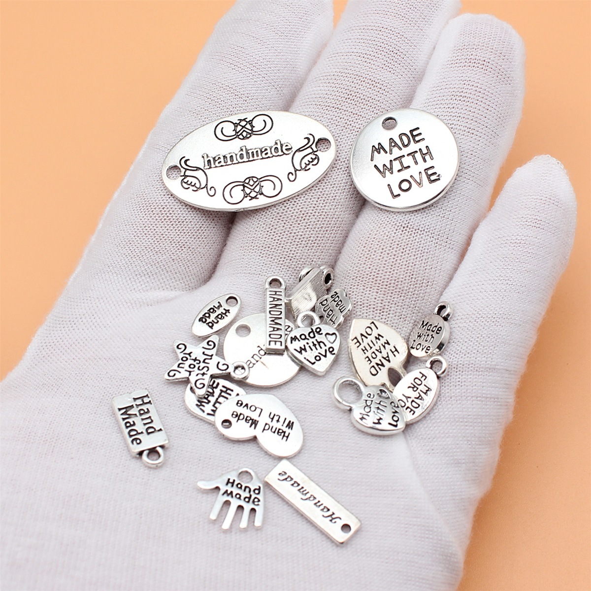 Collection de breloques faites - Vintage Fashion Collection avis et prix