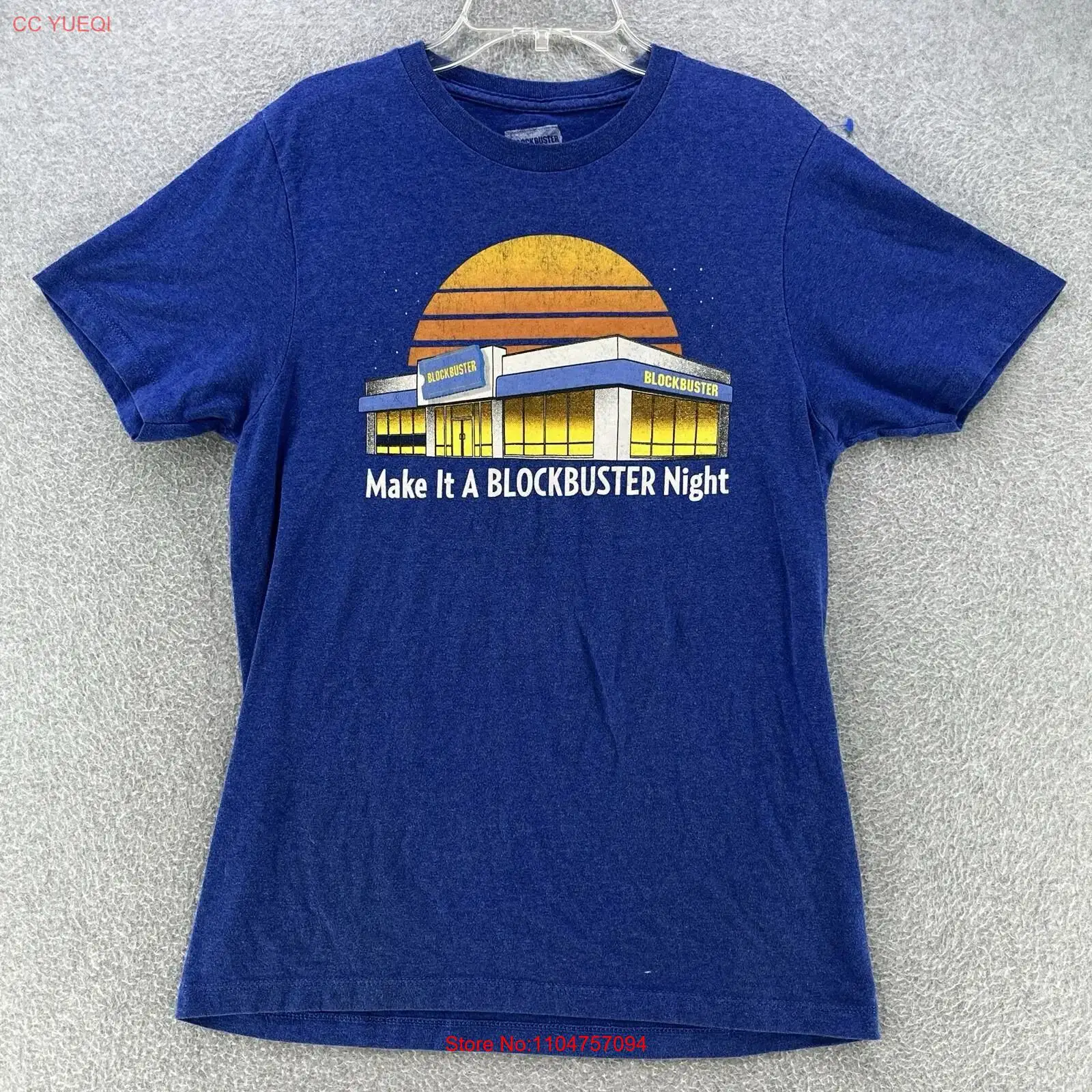 T-shirt homme Blockbuster, tai - Vintage Fashion Rental avis et prix